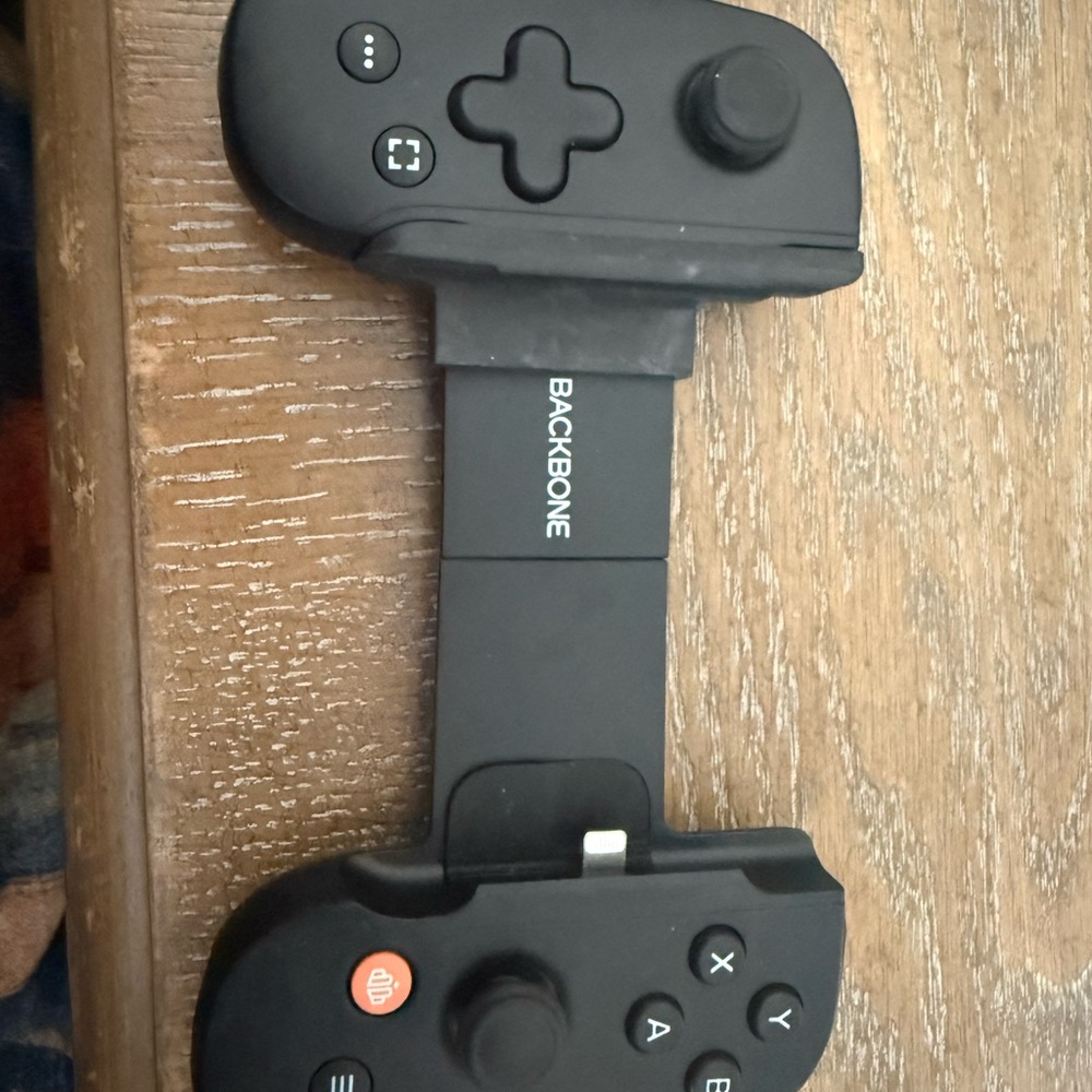 Backbone Black Gaming Controller